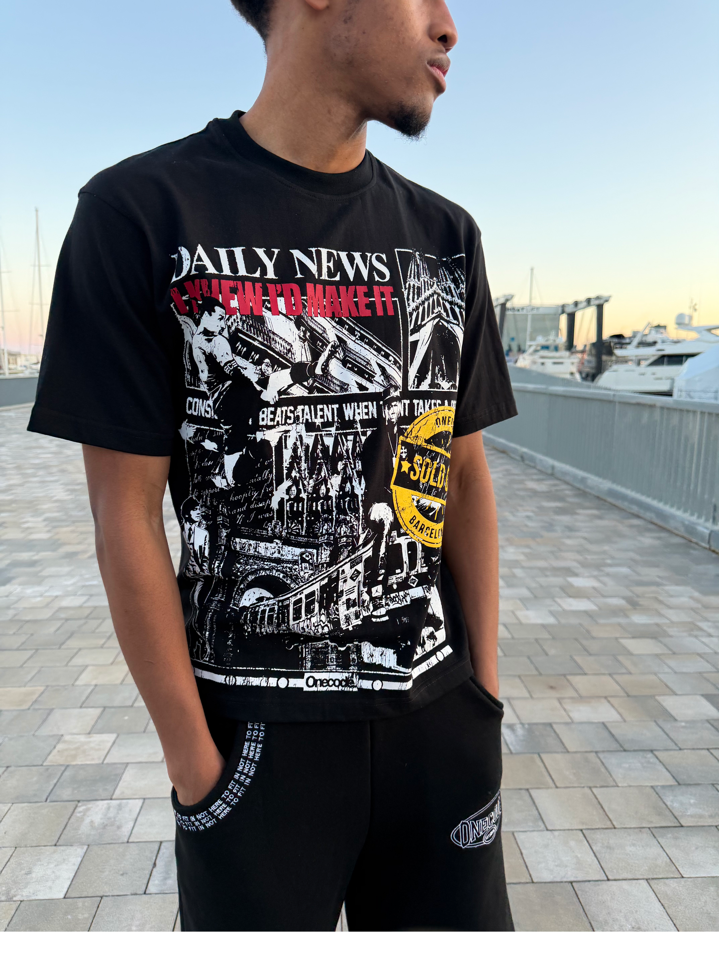 BLACK DAILY T-SHIRT