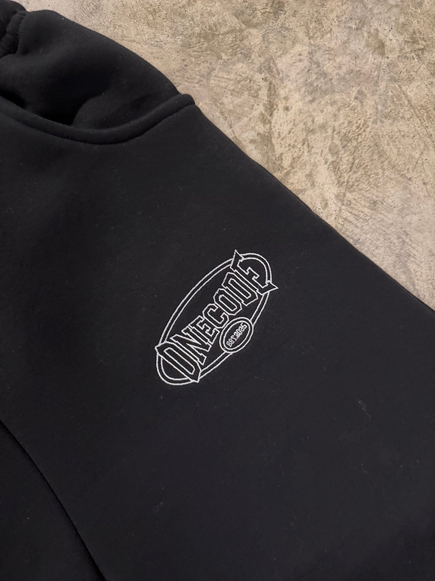 MISFIT BLACK SHORTS